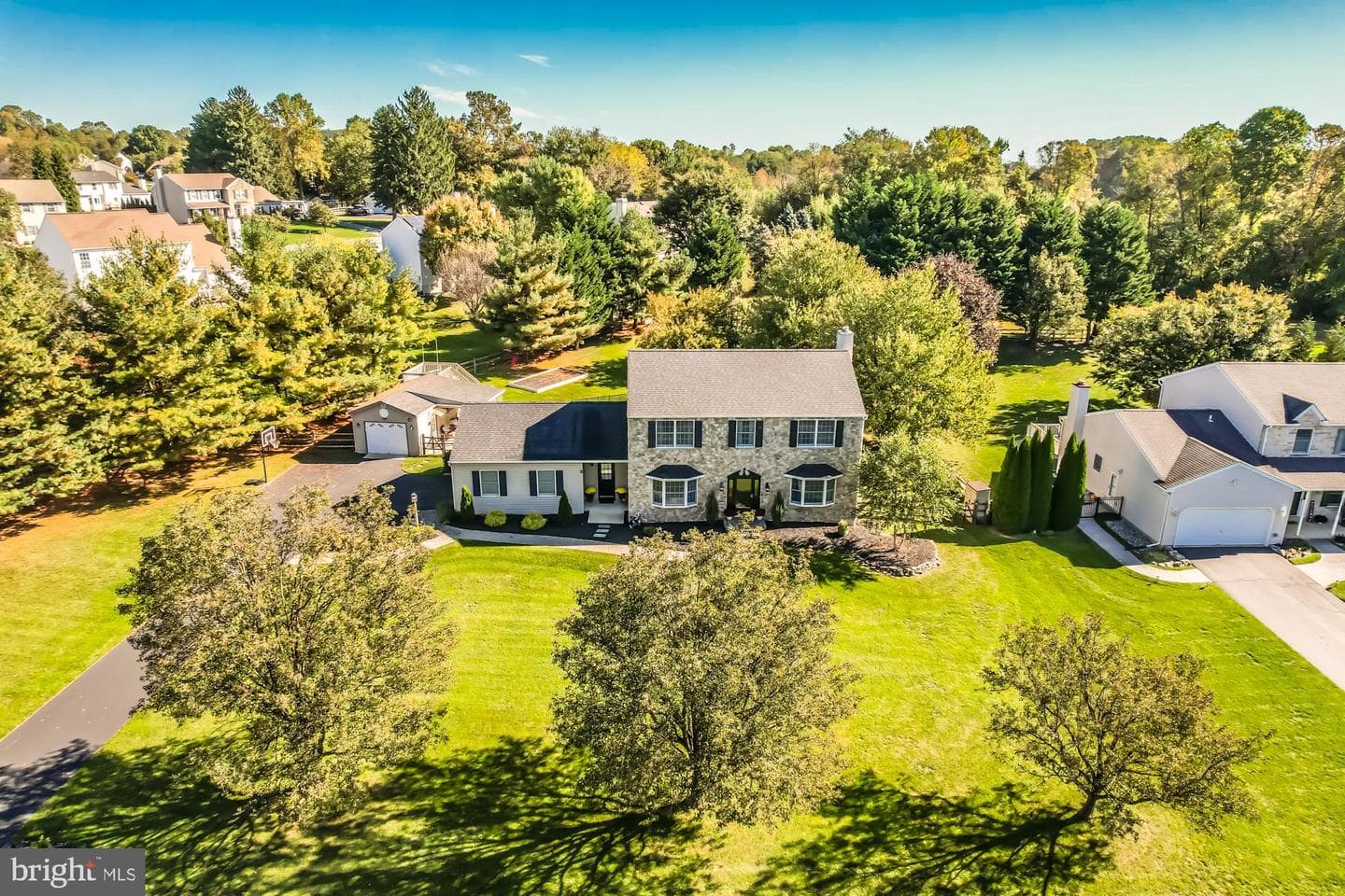 24 Ramblewood Drive photo 4