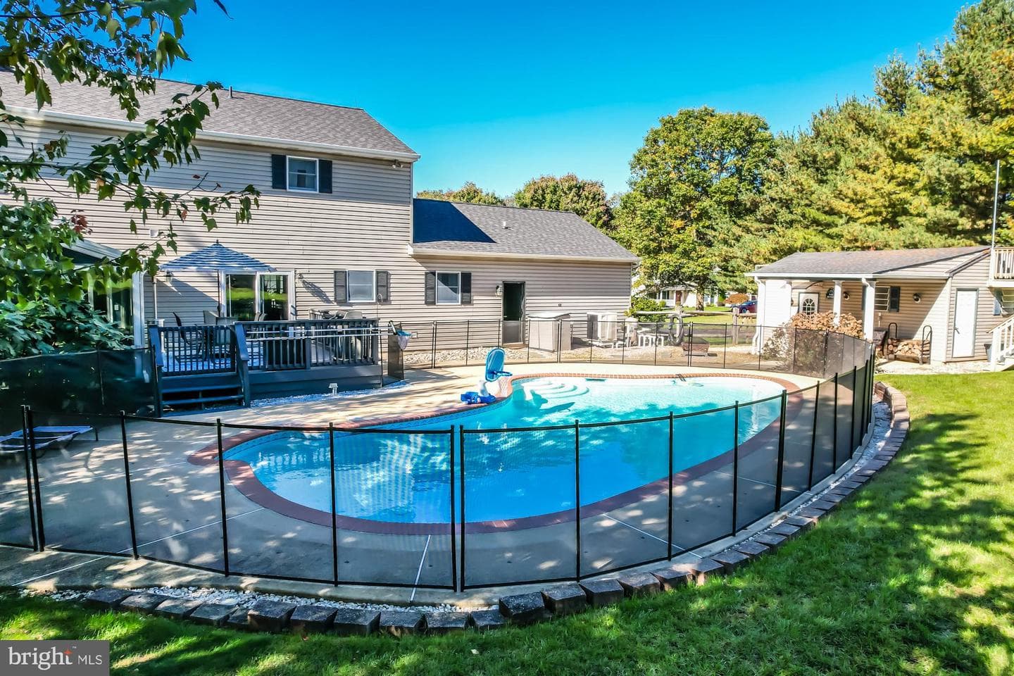 24 Ramblewood Drive photo 52