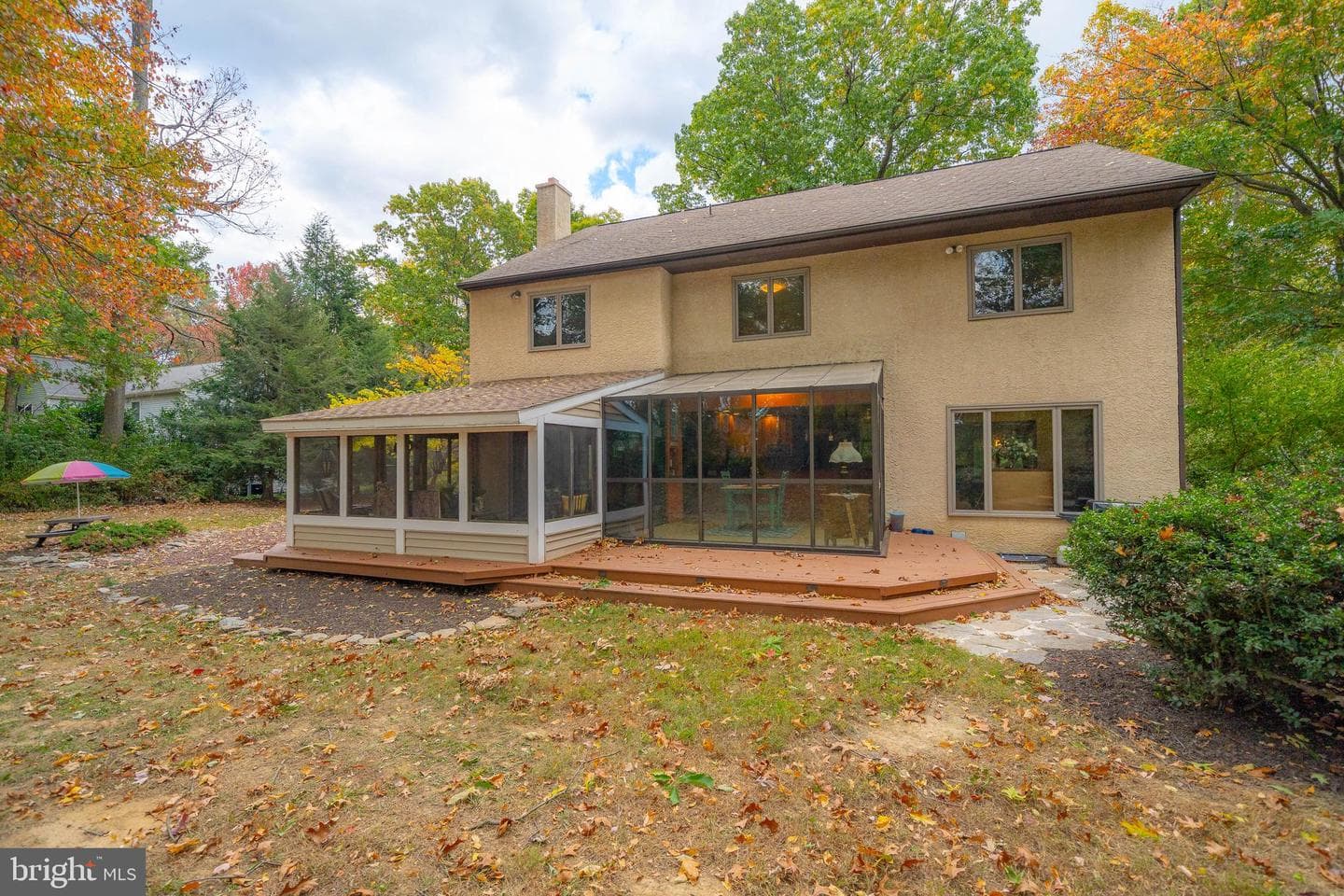 1527 Tanglewood Drive photo 26