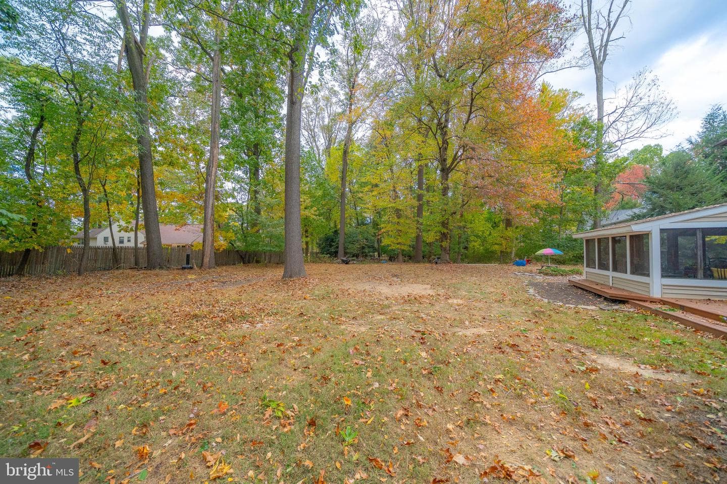 1527 Tanglewood Drive photo 28
