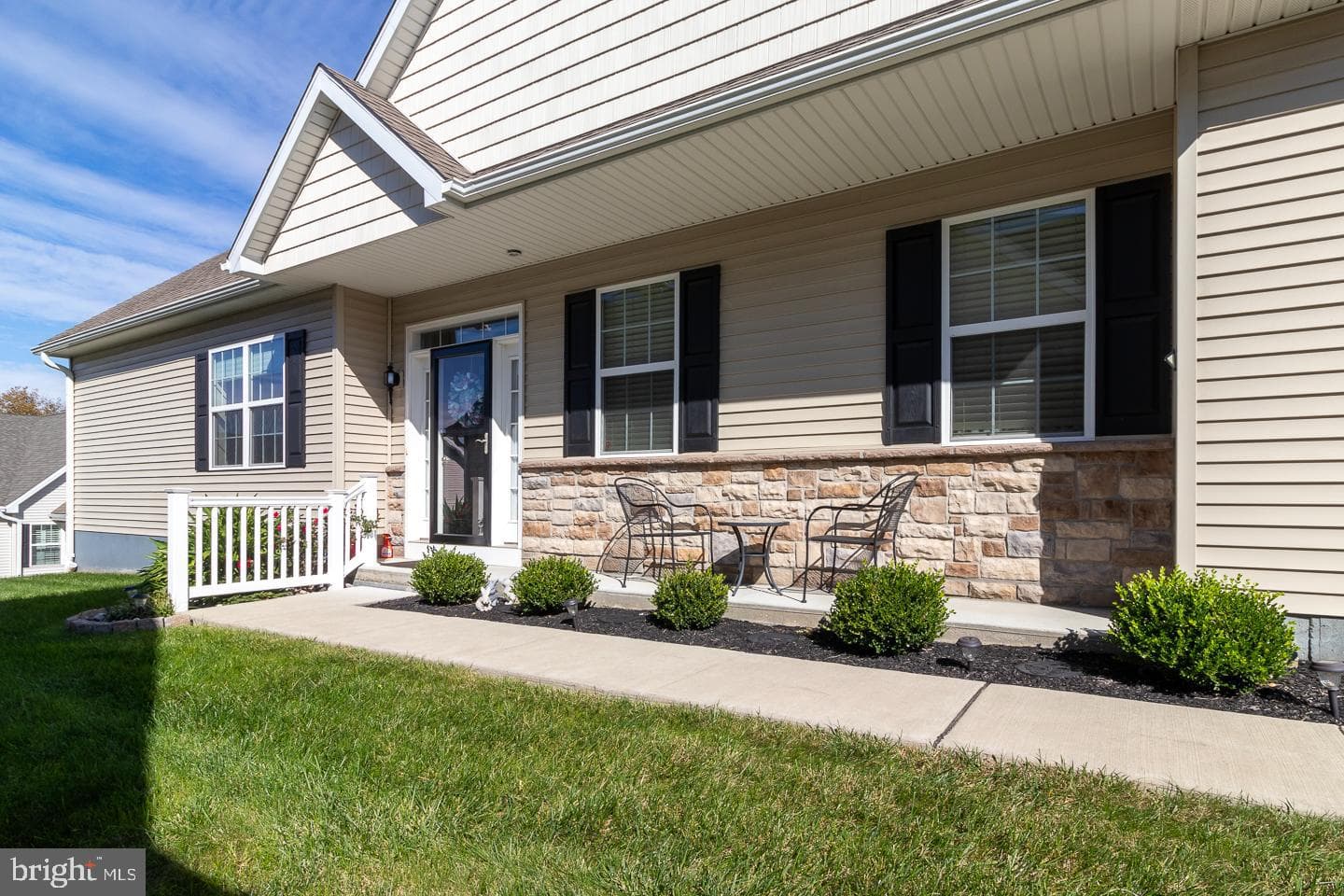 217 Rose View Drive photo 2