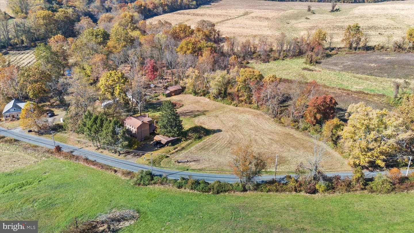 507 Strickersville Road photo 26
