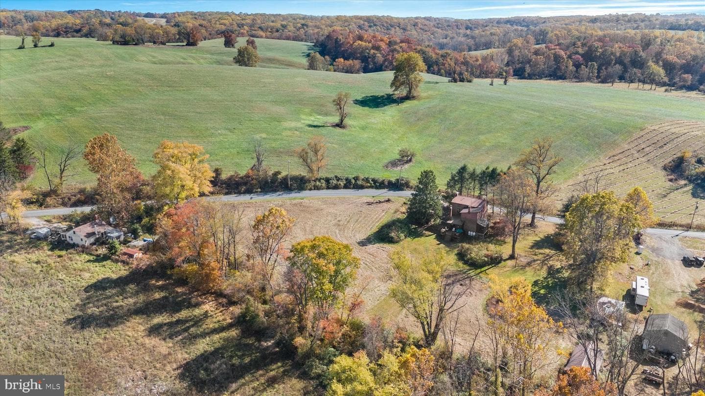 507 Strickersville Road photo 29