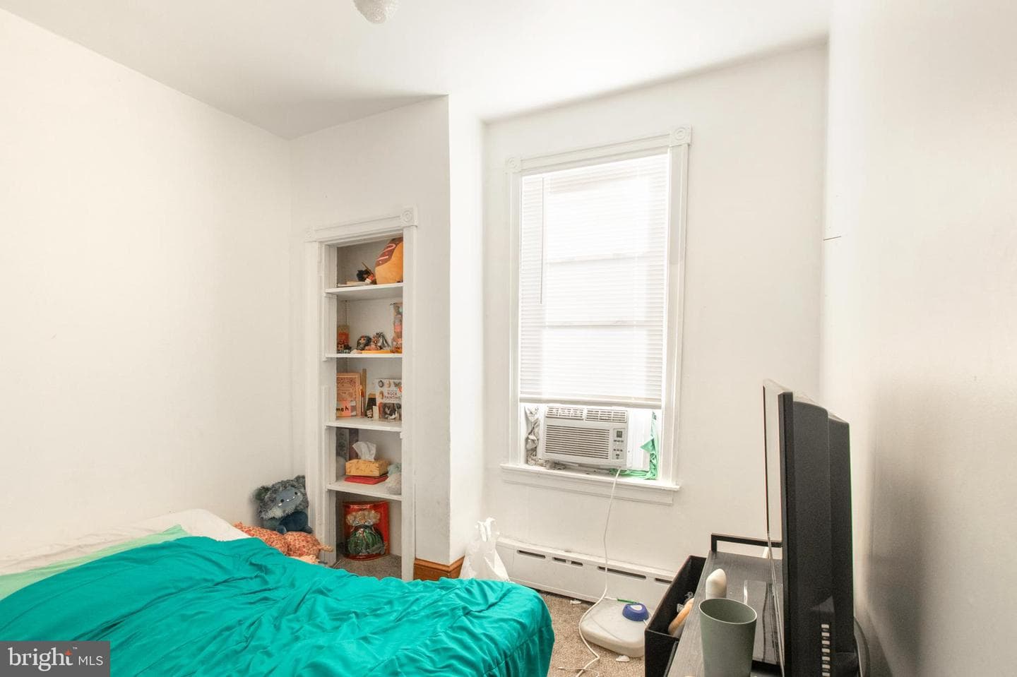 747 Oak Street photo 17
