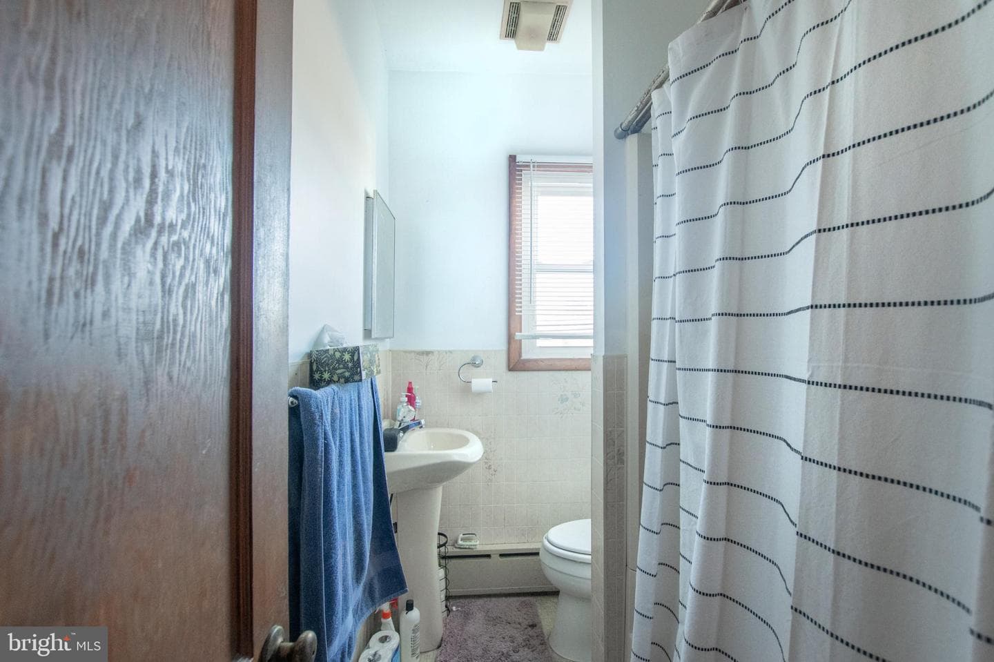 747 Oak Street photo 18