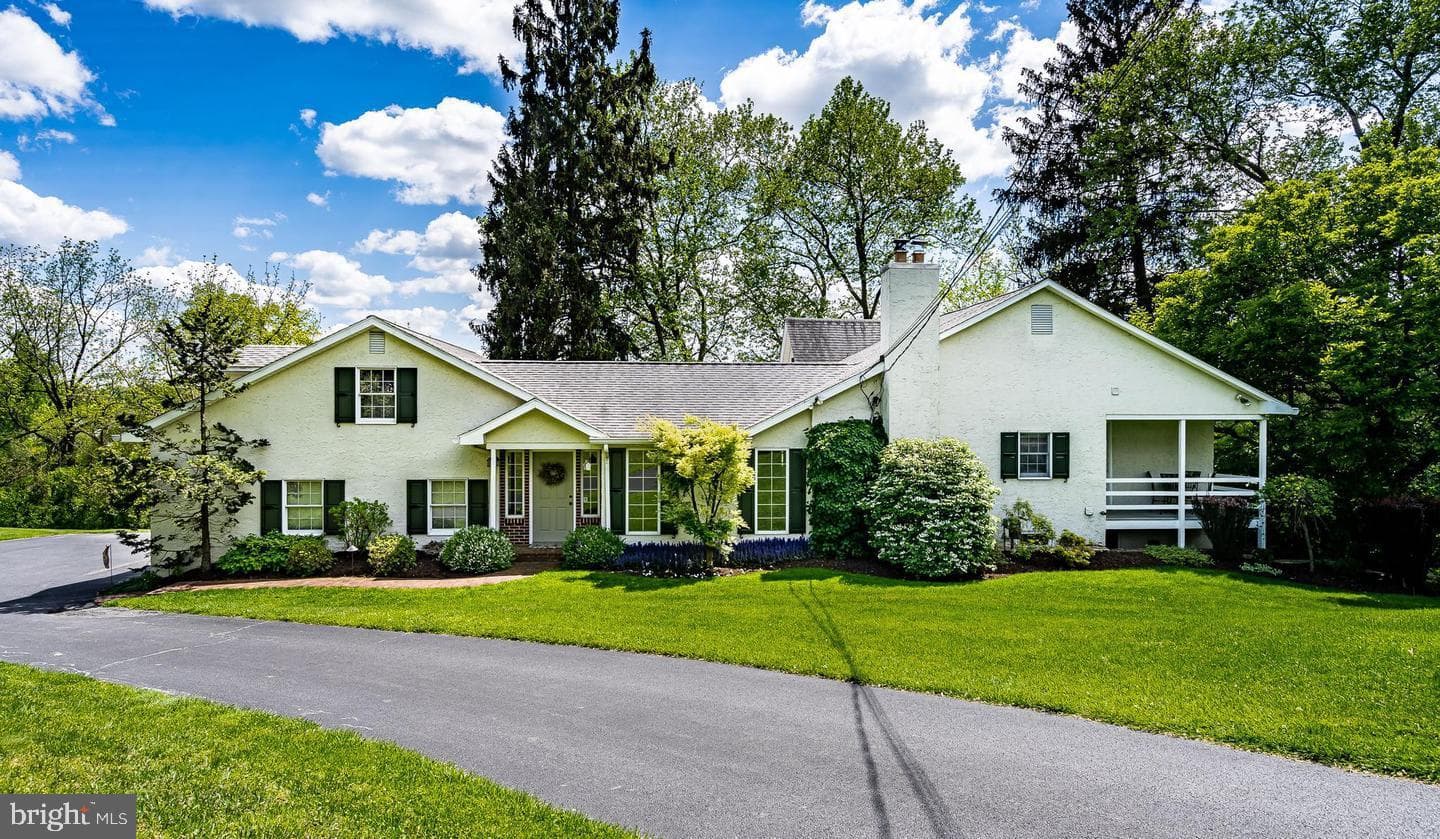 1321 Romig Road photo 1