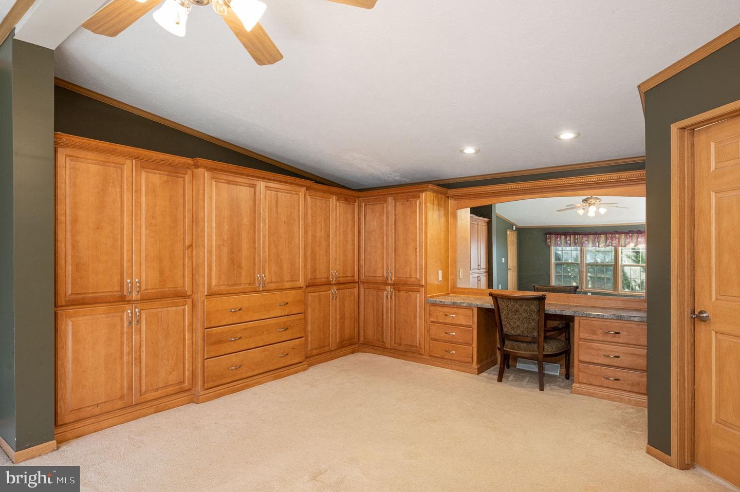 144 Glen Roy Road photo 12