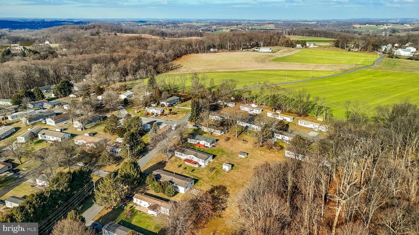 144 Glen Roy Road photo 33