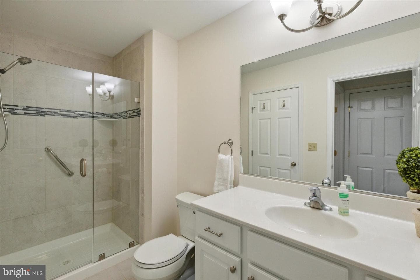 12 Glenview Lane photo 12