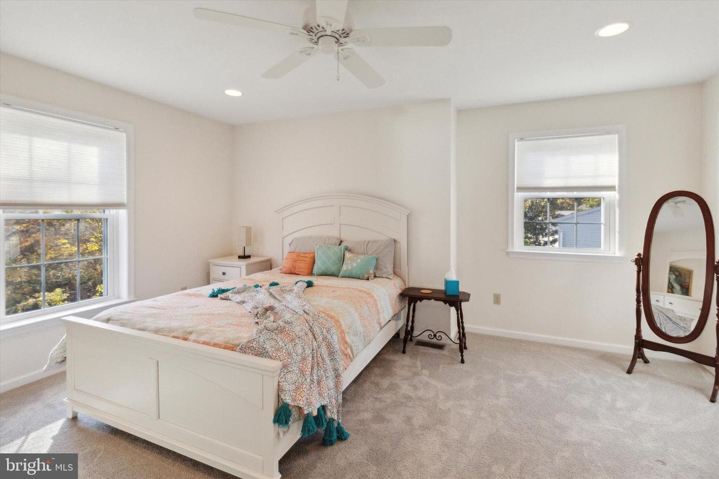 12 Glenview Lane photo 13