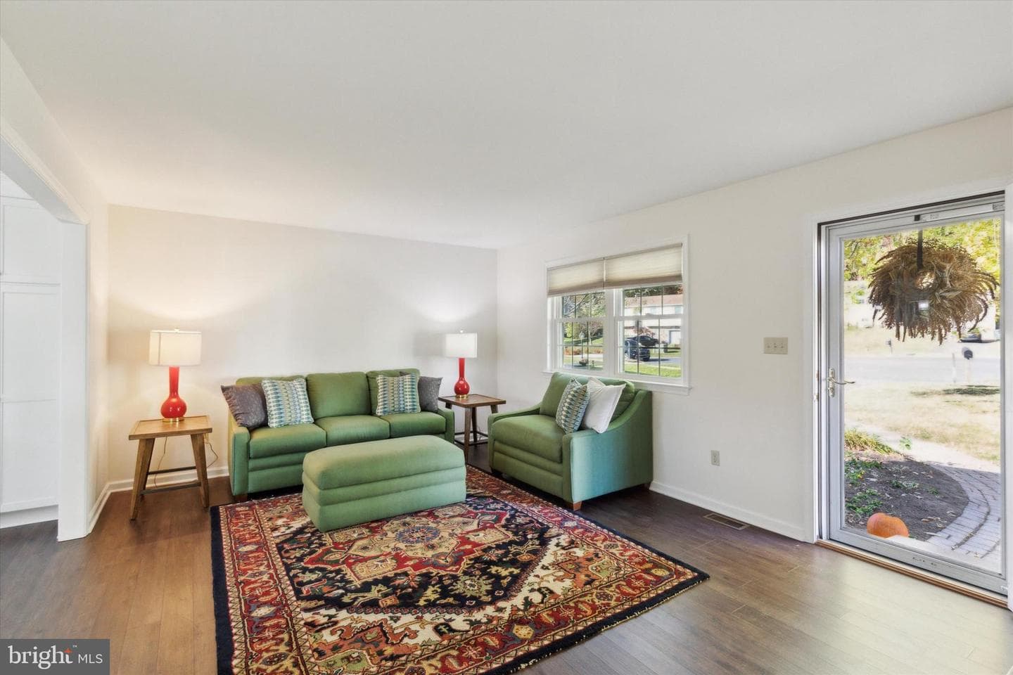 12 Glenview Lane photo 2