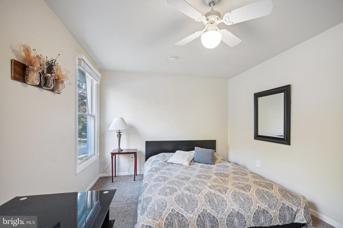 207 Katherine Lane photo 23