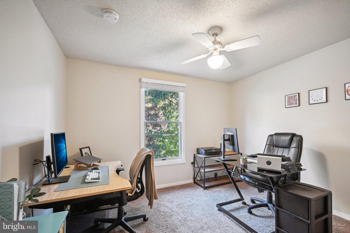 207 Katherine Lane photo 24