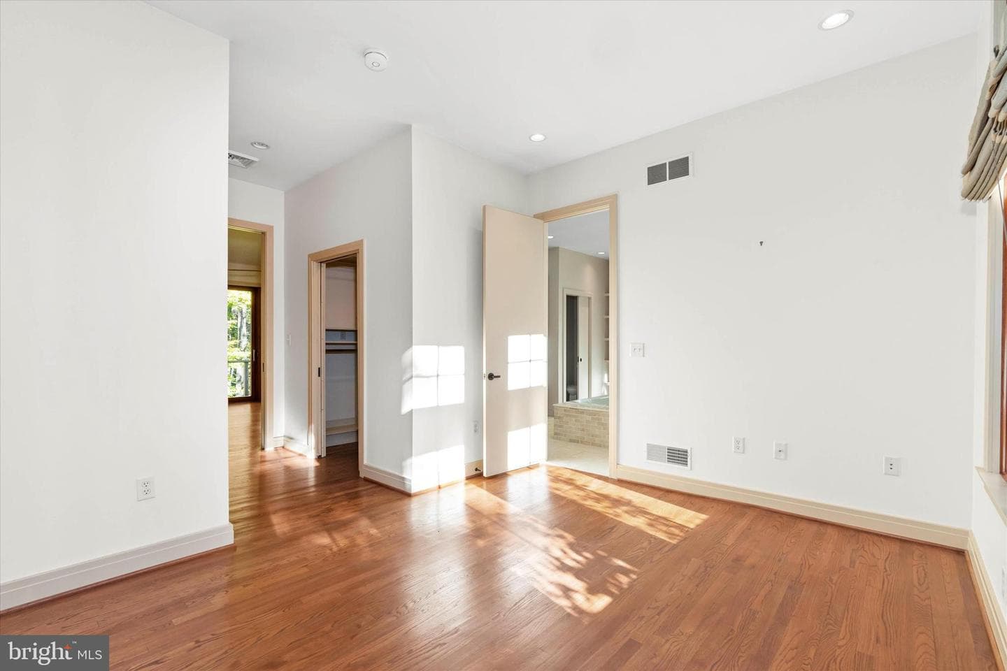 55 Raintree Road photo 14