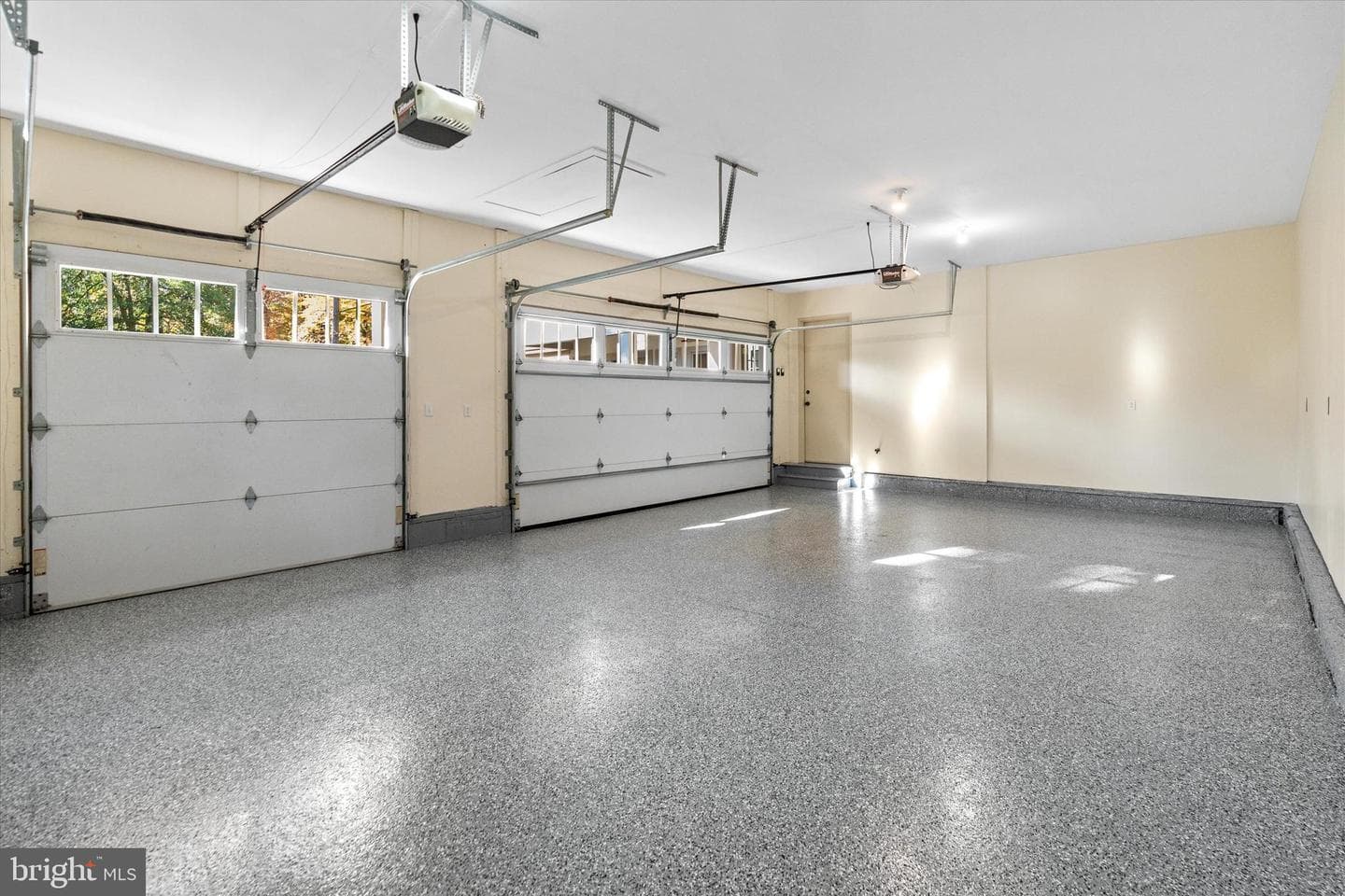55 Raintree Road photo 38