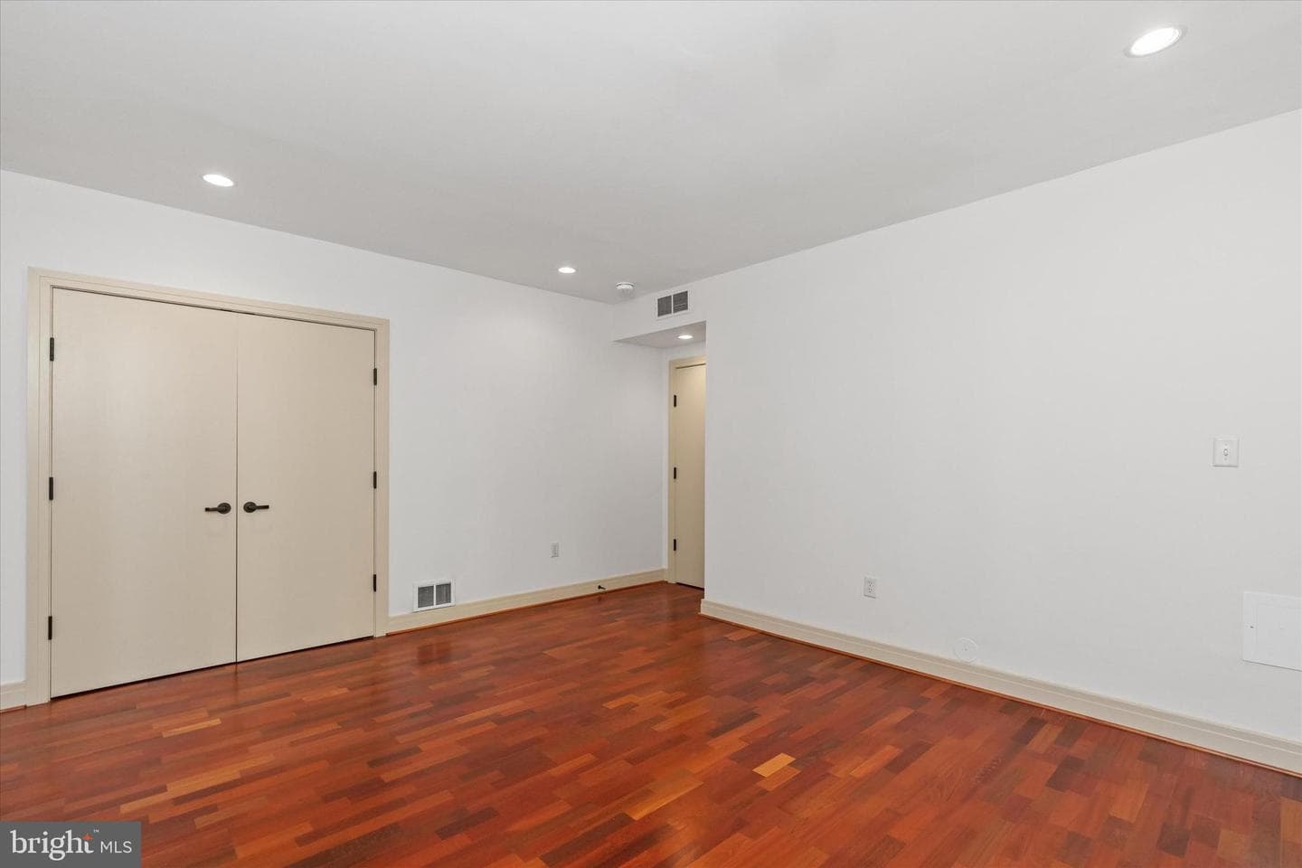 55 Raintree Road photo 46