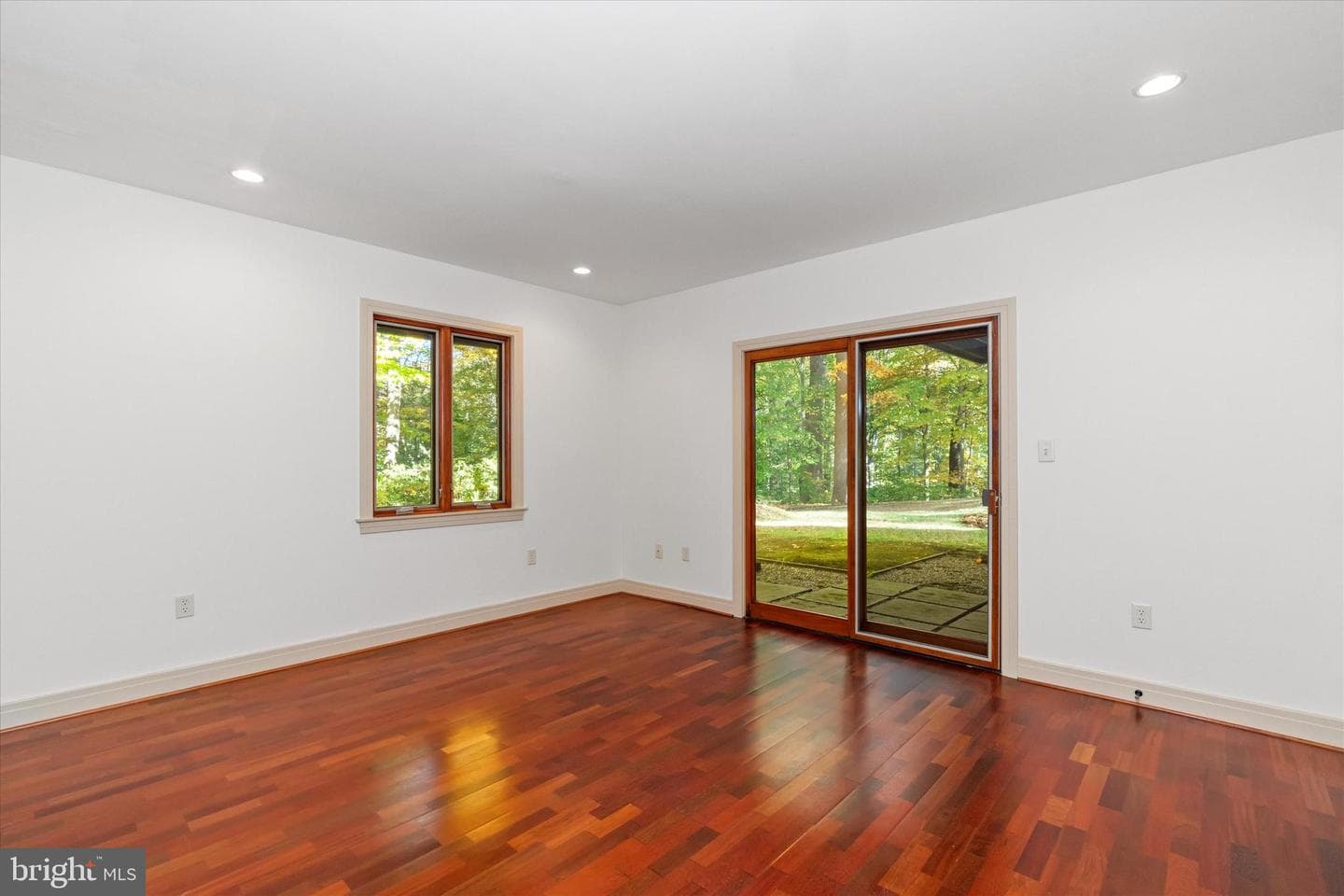 55 Raintree Road photo 47