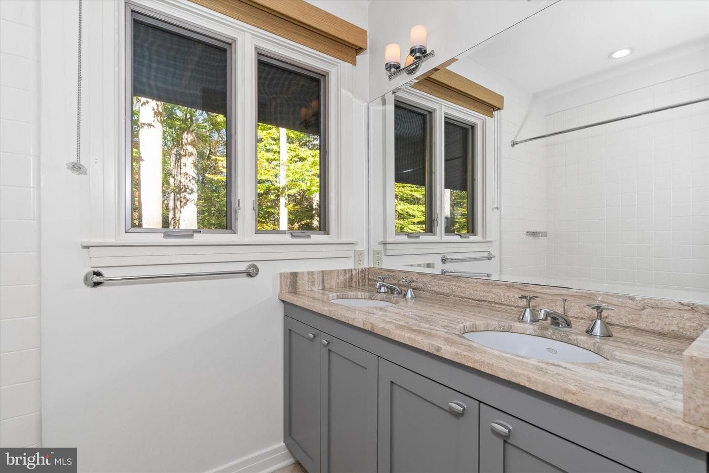 55 Raintree Road photo 50