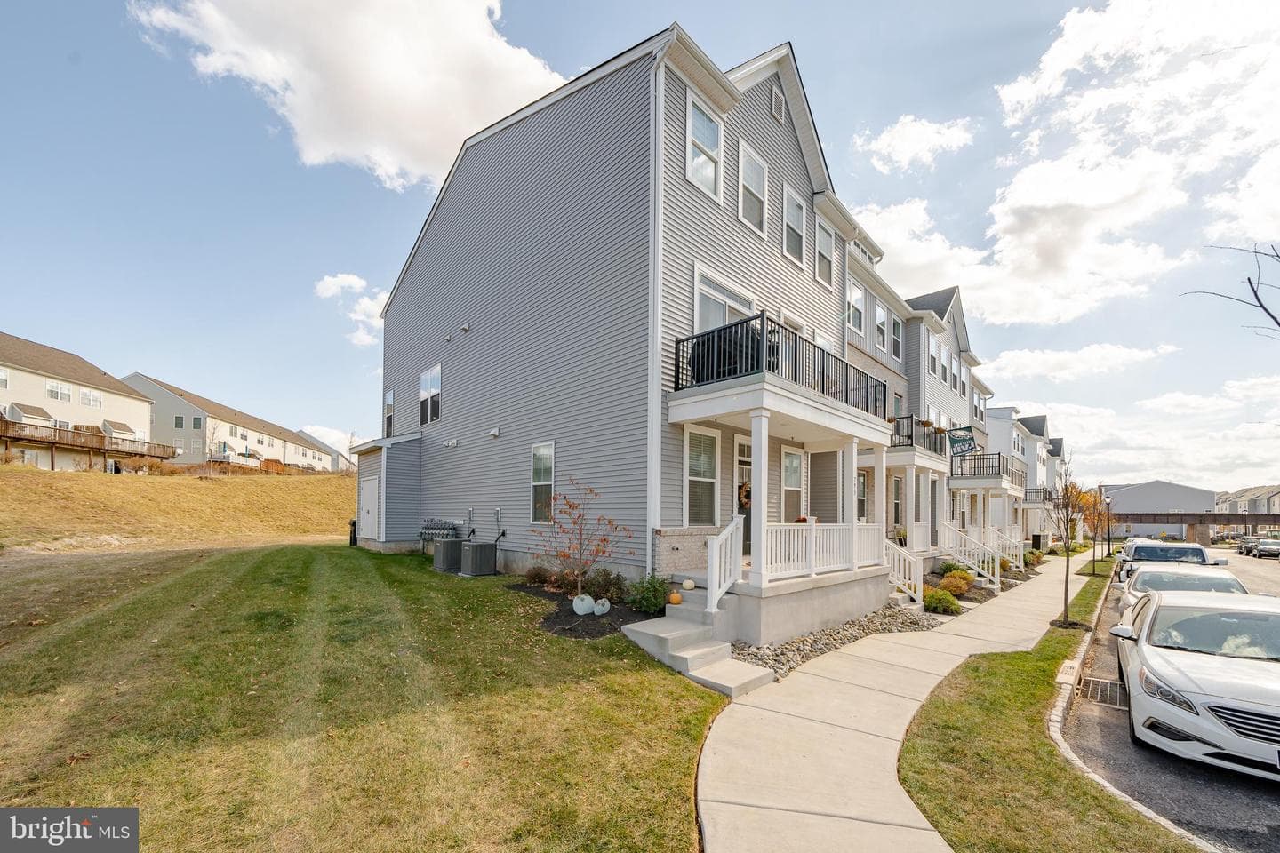 793 Ore Street photo 2