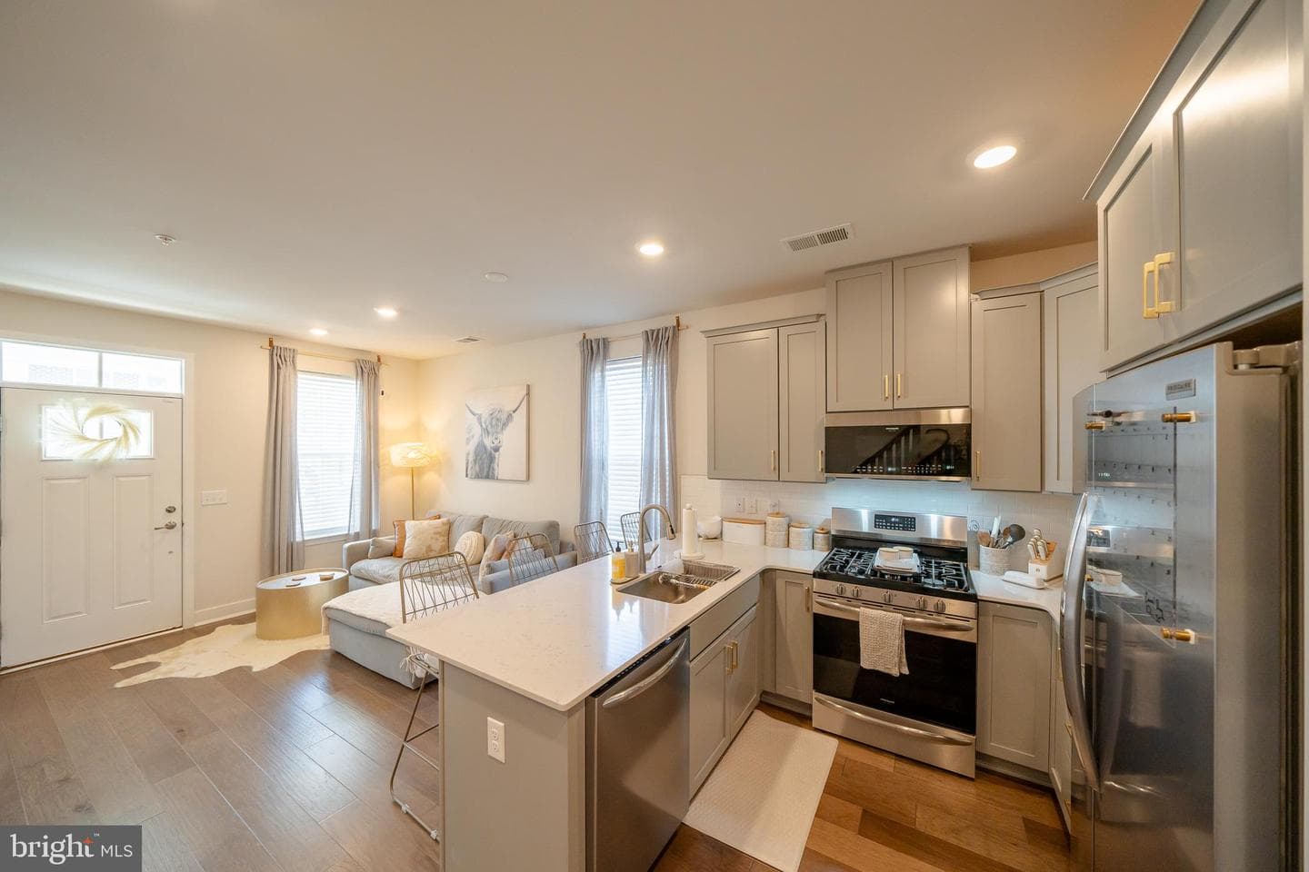 793 Ore Street photo 8