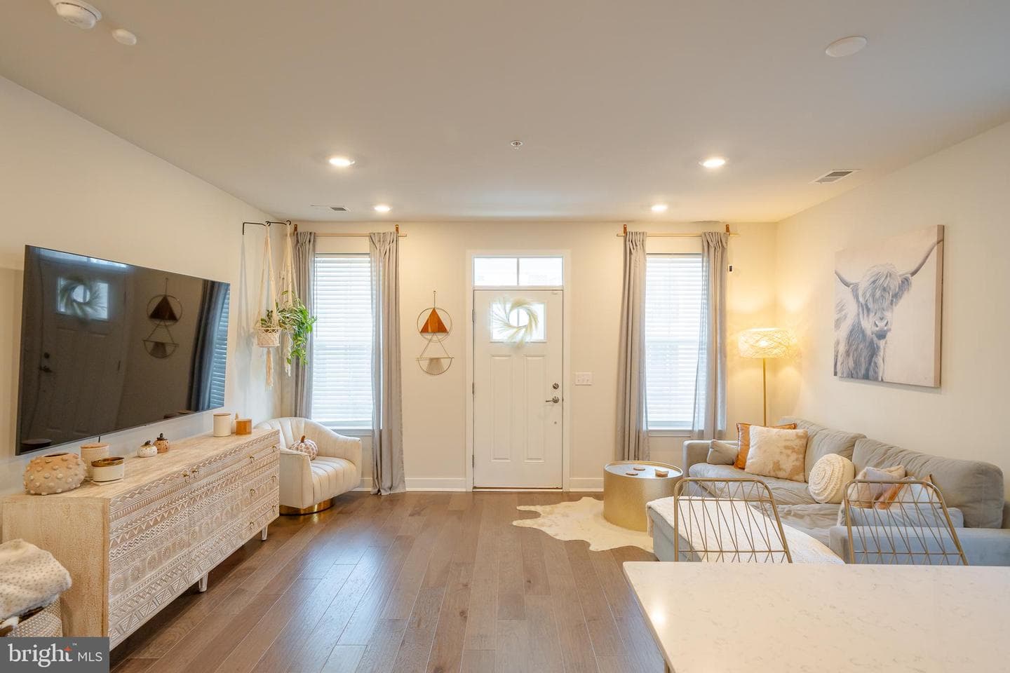 793 Ore Street photo 9