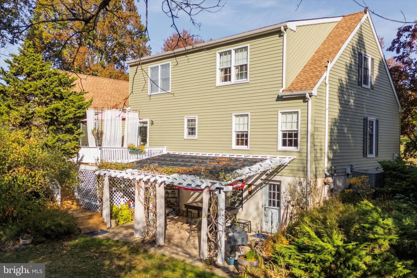 109 Scotts Glen Road photo 29