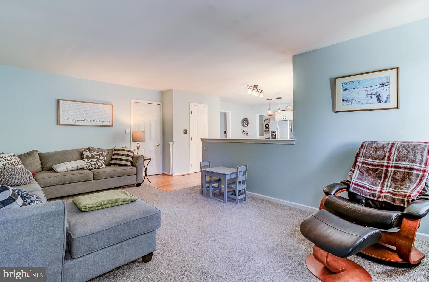 9 Deerpath Court photo 20