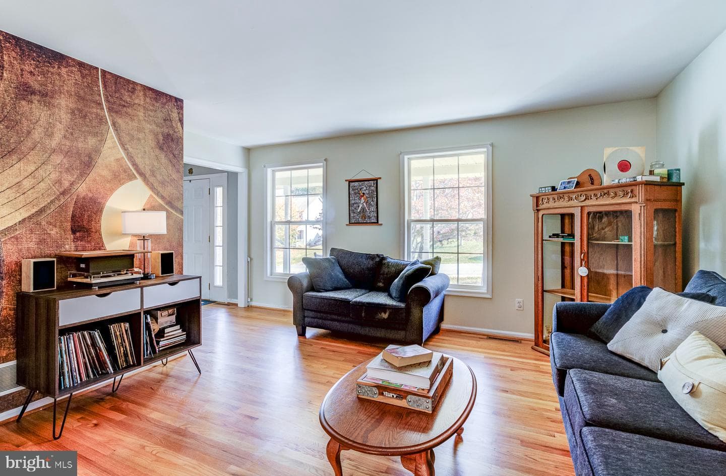 9 Deerpath Court photo 8