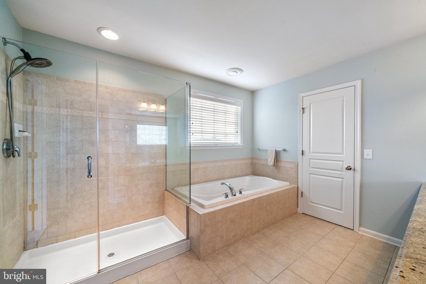673 Churchill Road photo 30