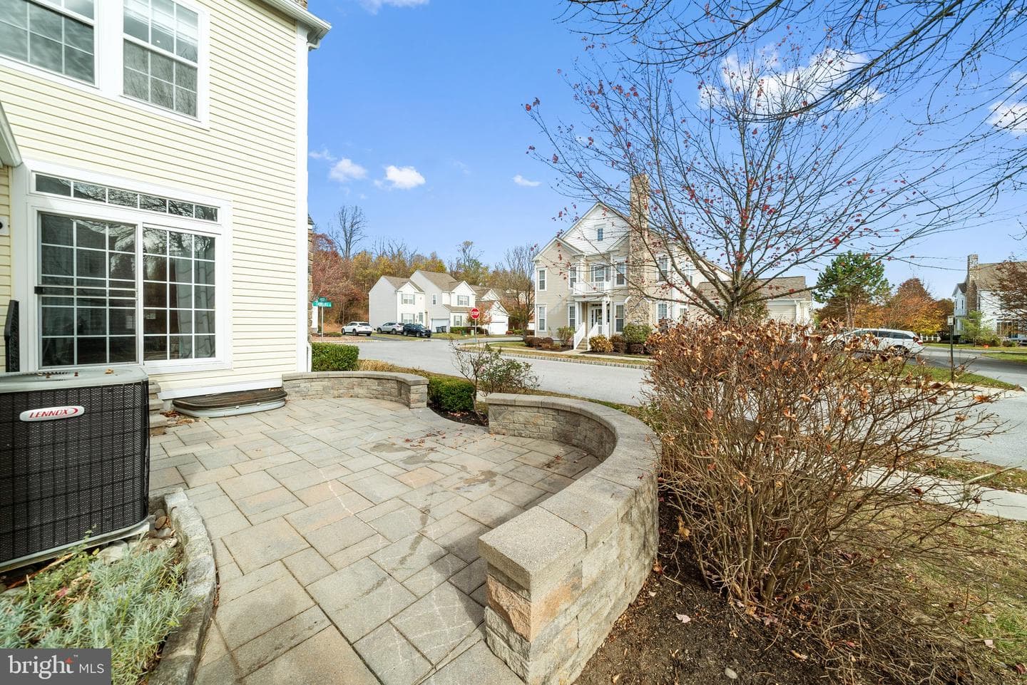 673 Churchill Road photo 35