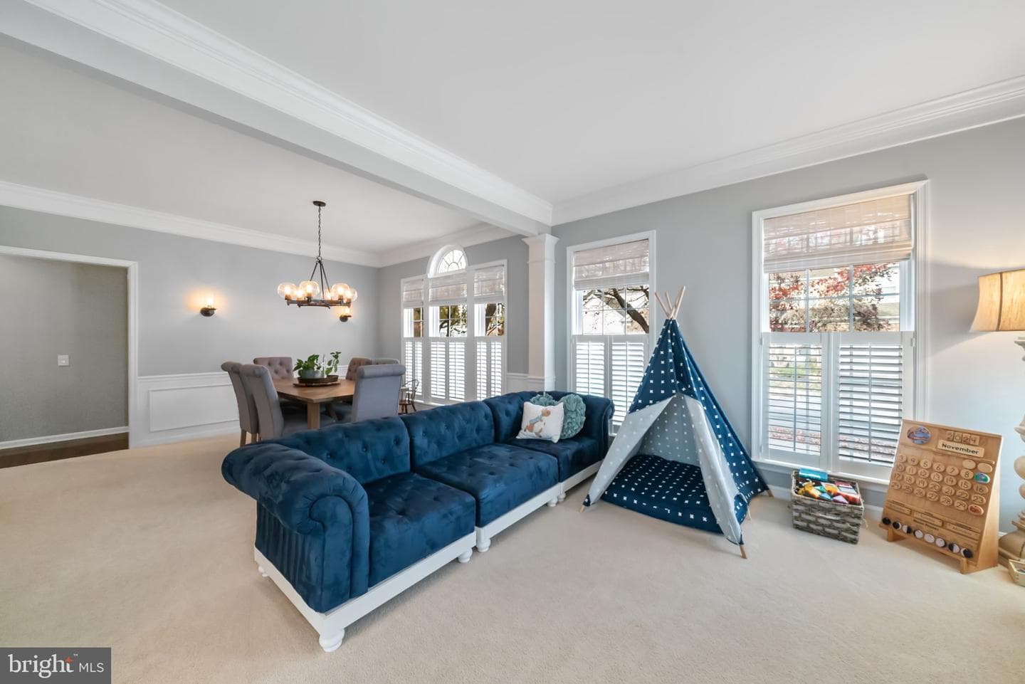673 Churchill Road photo 9