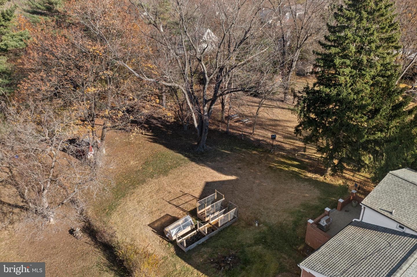 9 Doe Lane photo 47