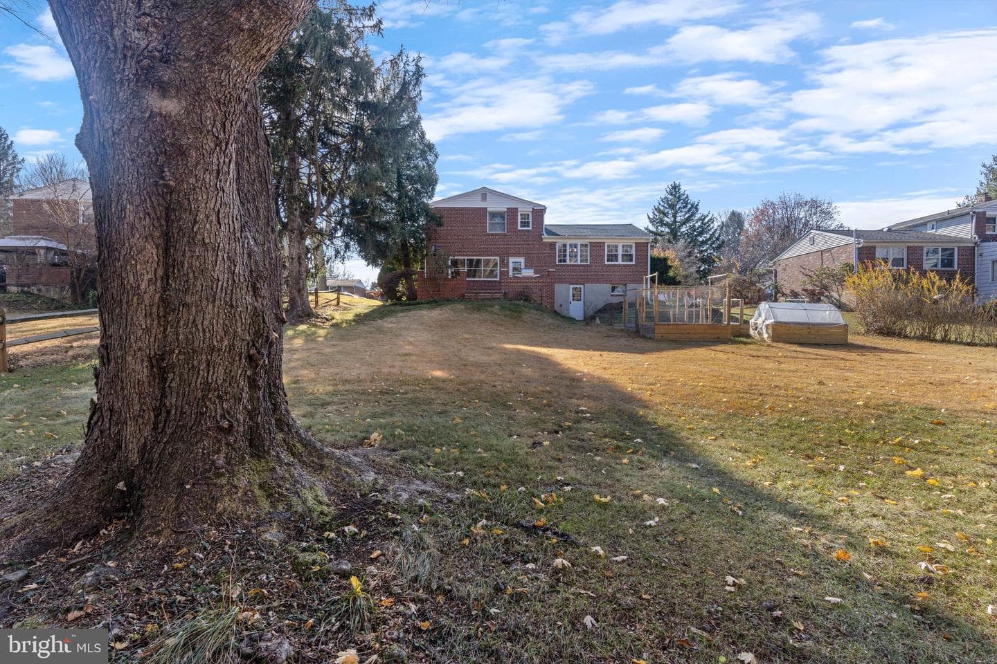 9 Doe Lane photo 49