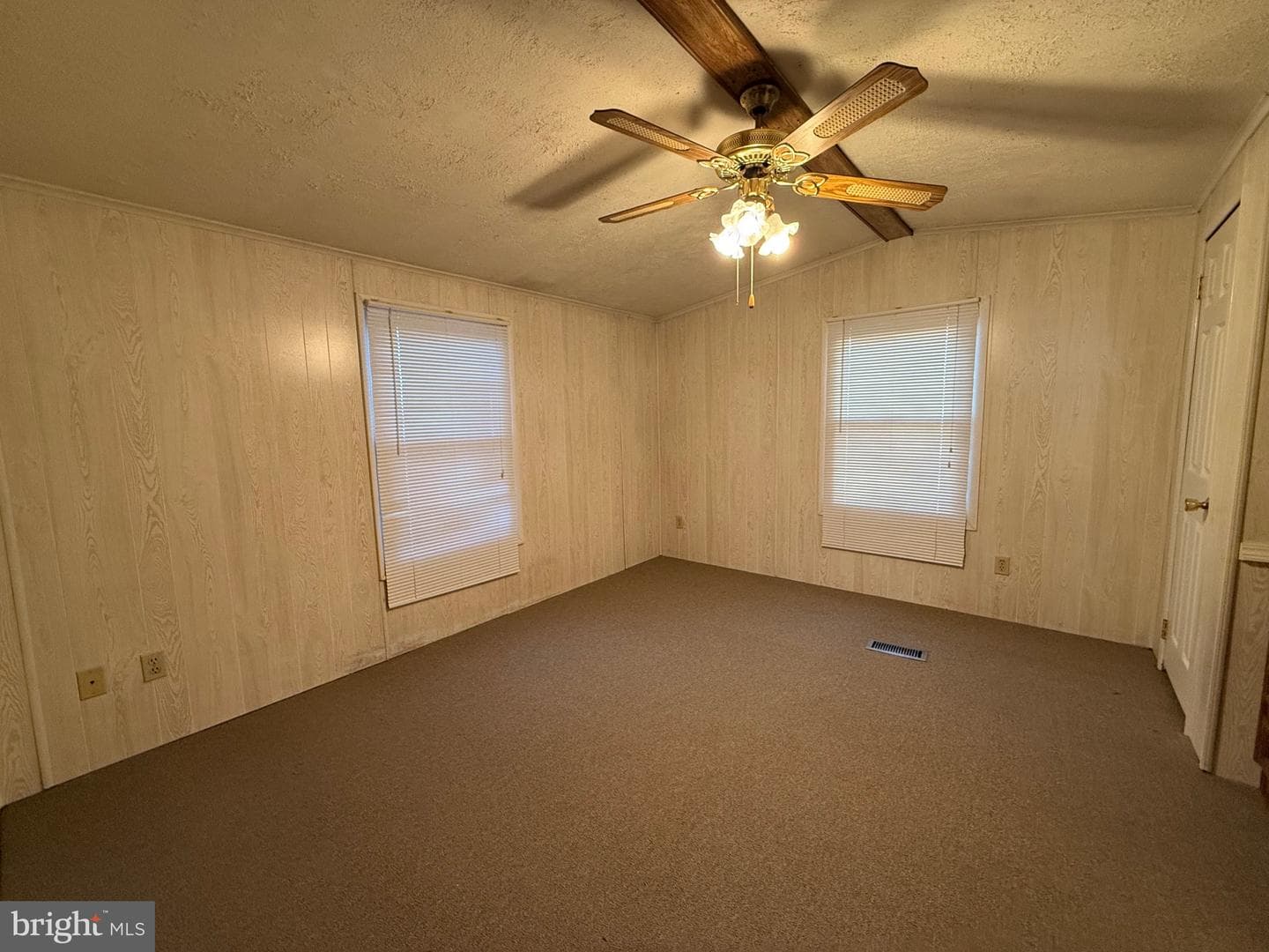 1040 Pine Drive photo 26