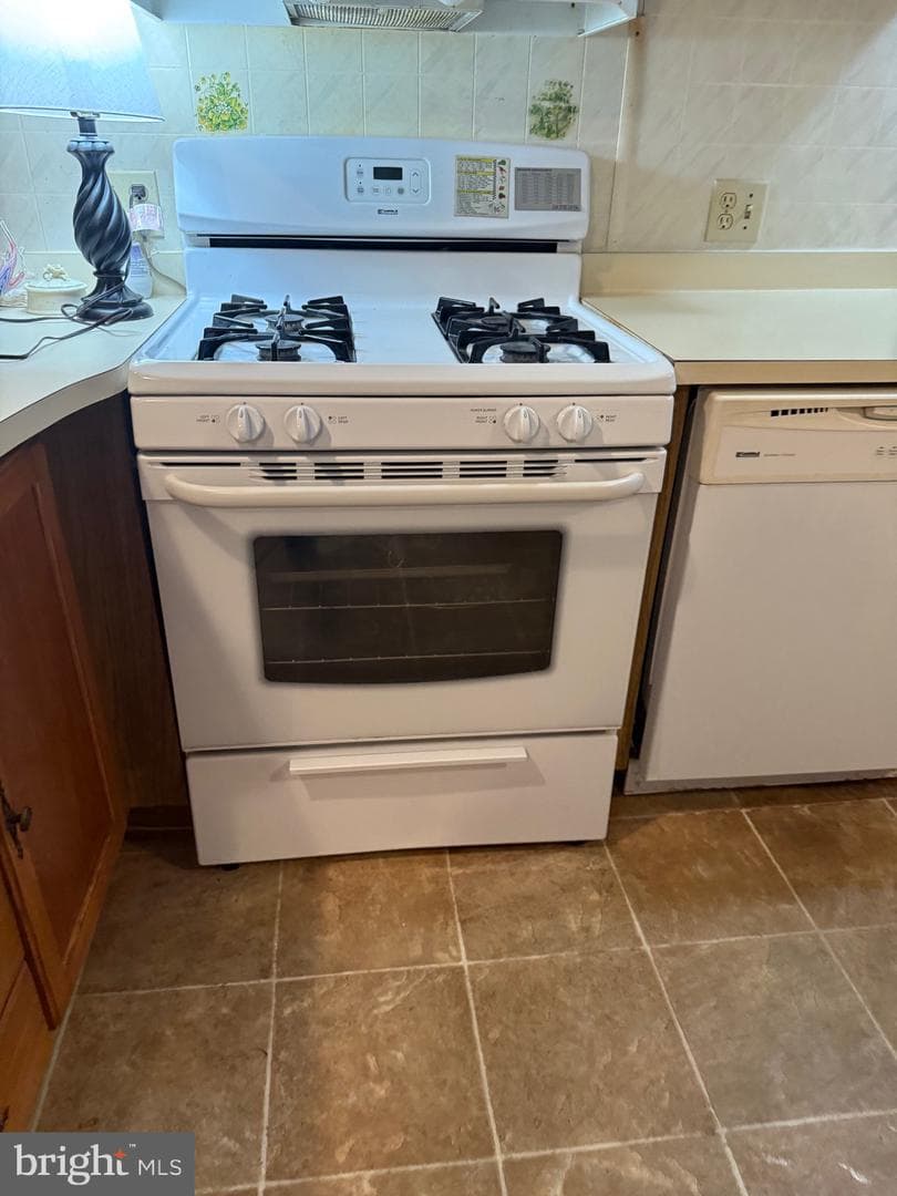 1040 Pine Drive photo 39