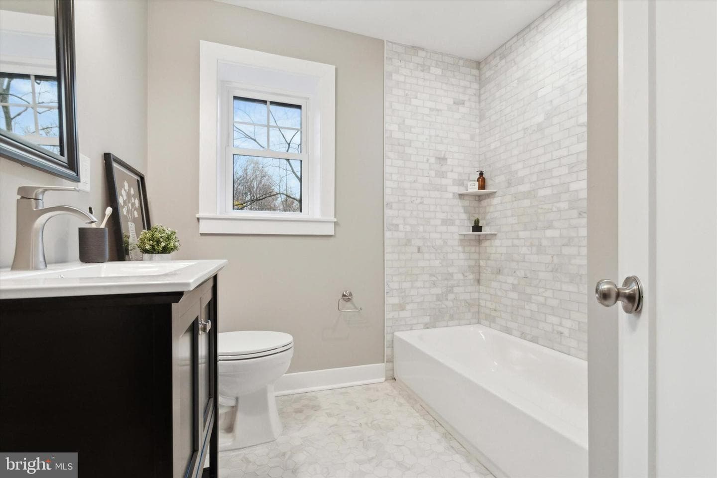 55 Bodine Road photo 23