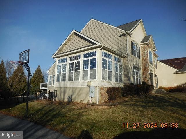 37 Remington Way photo 3
