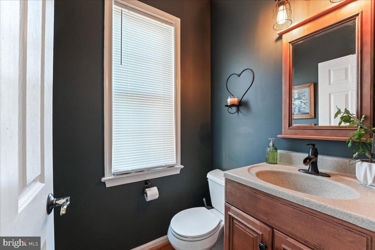 13 Jack Reynolds Way photo 13