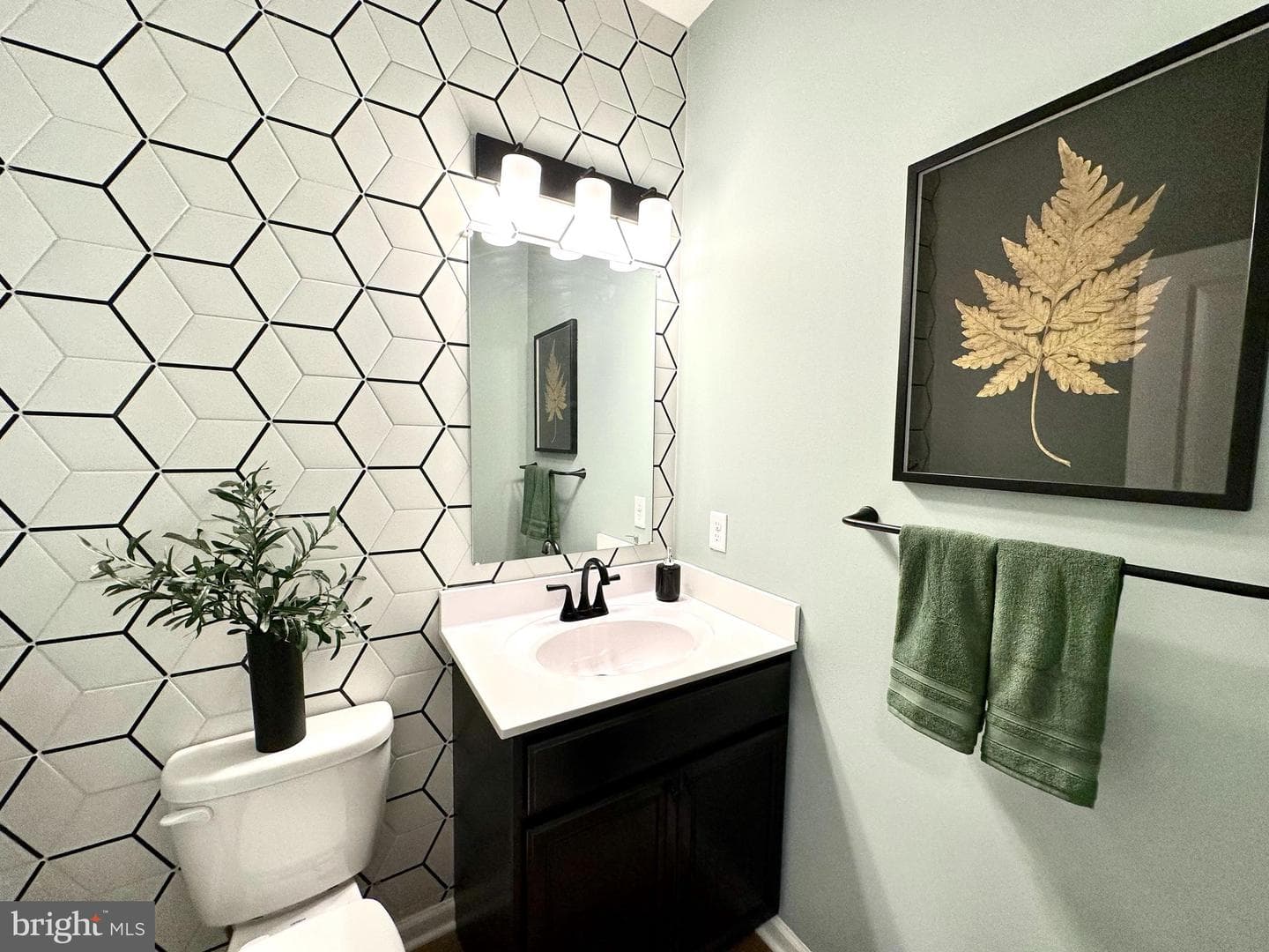 14 Pointe Place #2 photo 9