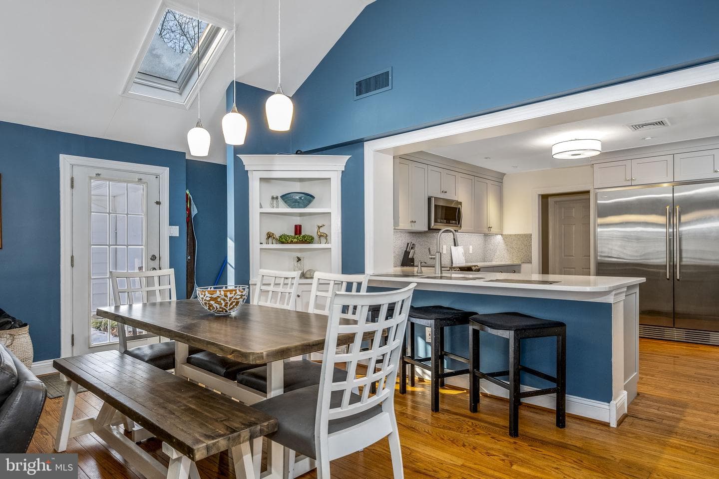 312 Oakbourne Road photo 4