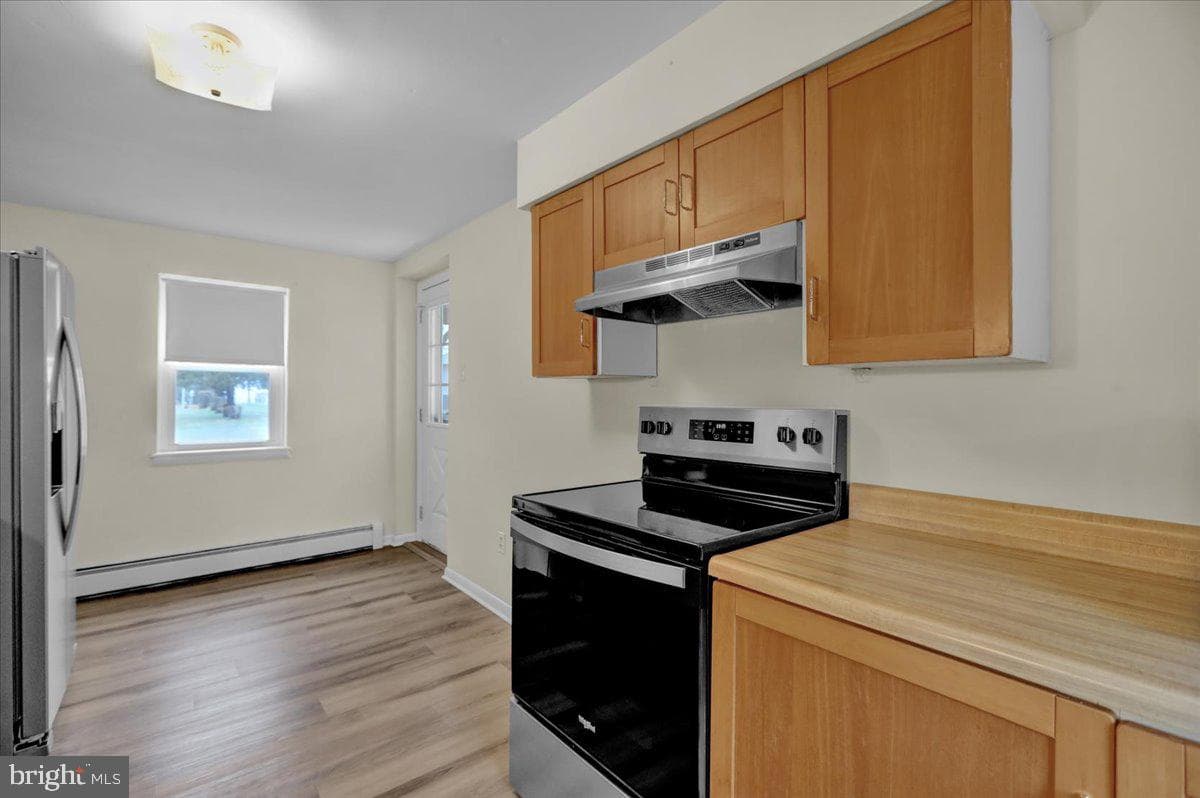 75 Saint George Street photo 12