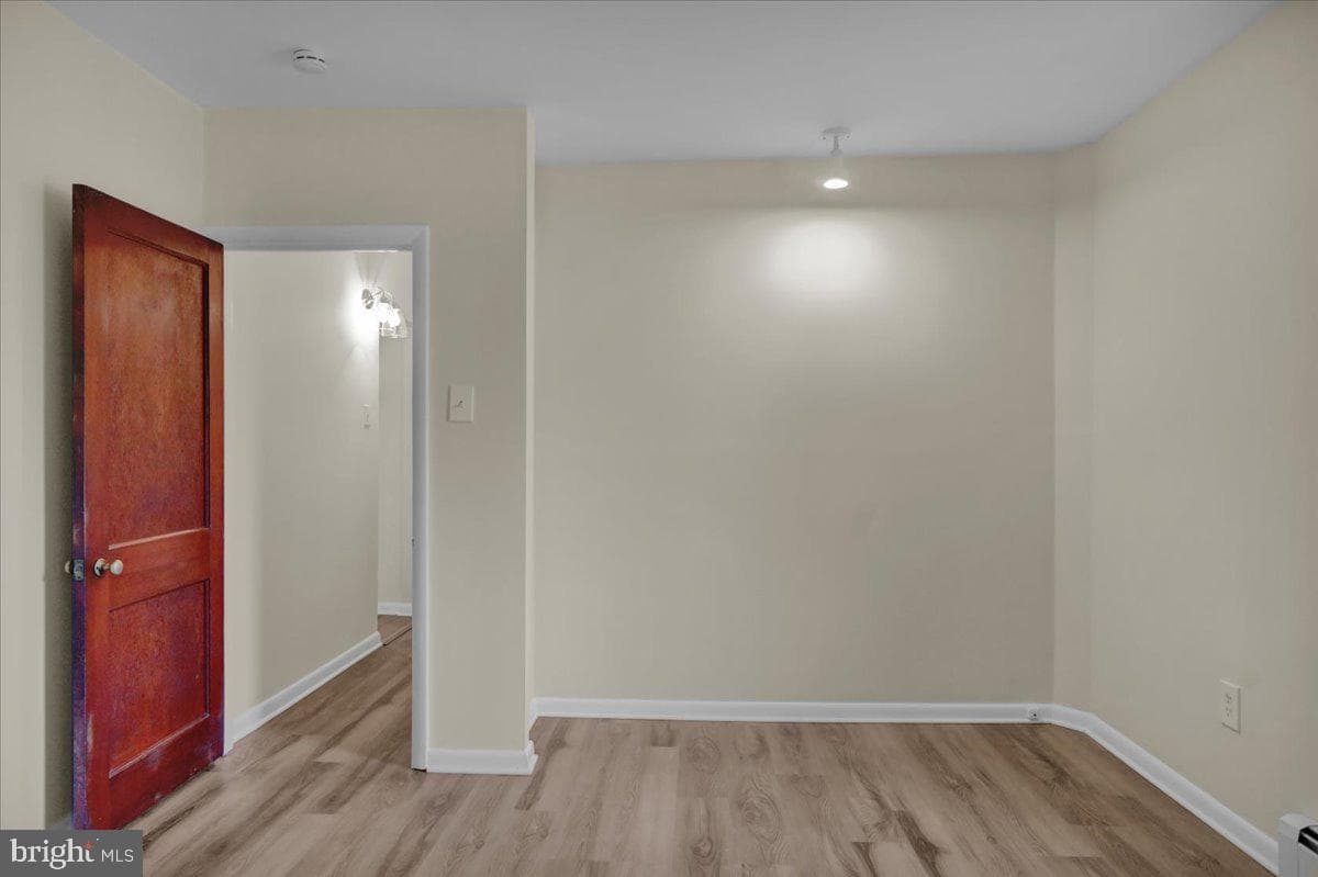 75 Saint George Street photo 20