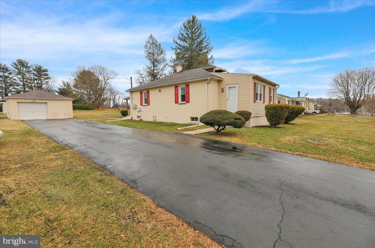 75 Saint George Street photo 25