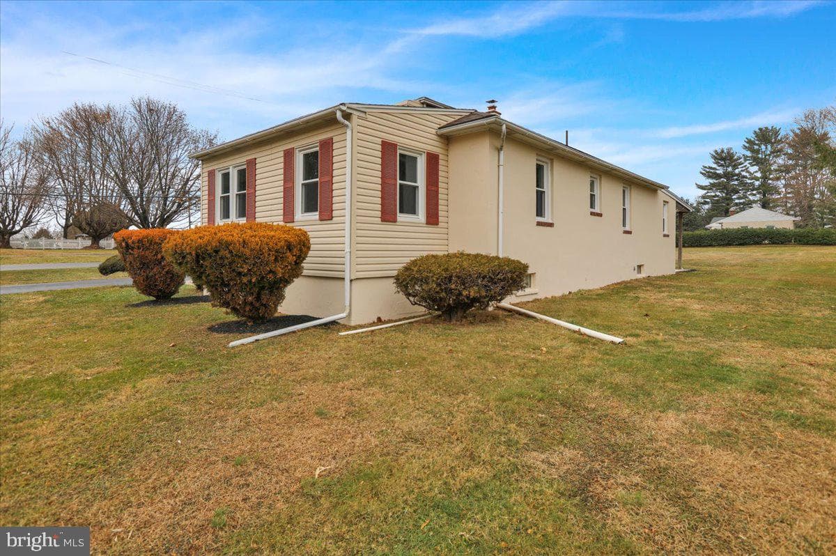 75 Saint George Street photo 4