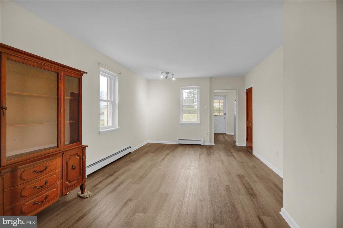 75 Saint George Street photo 7