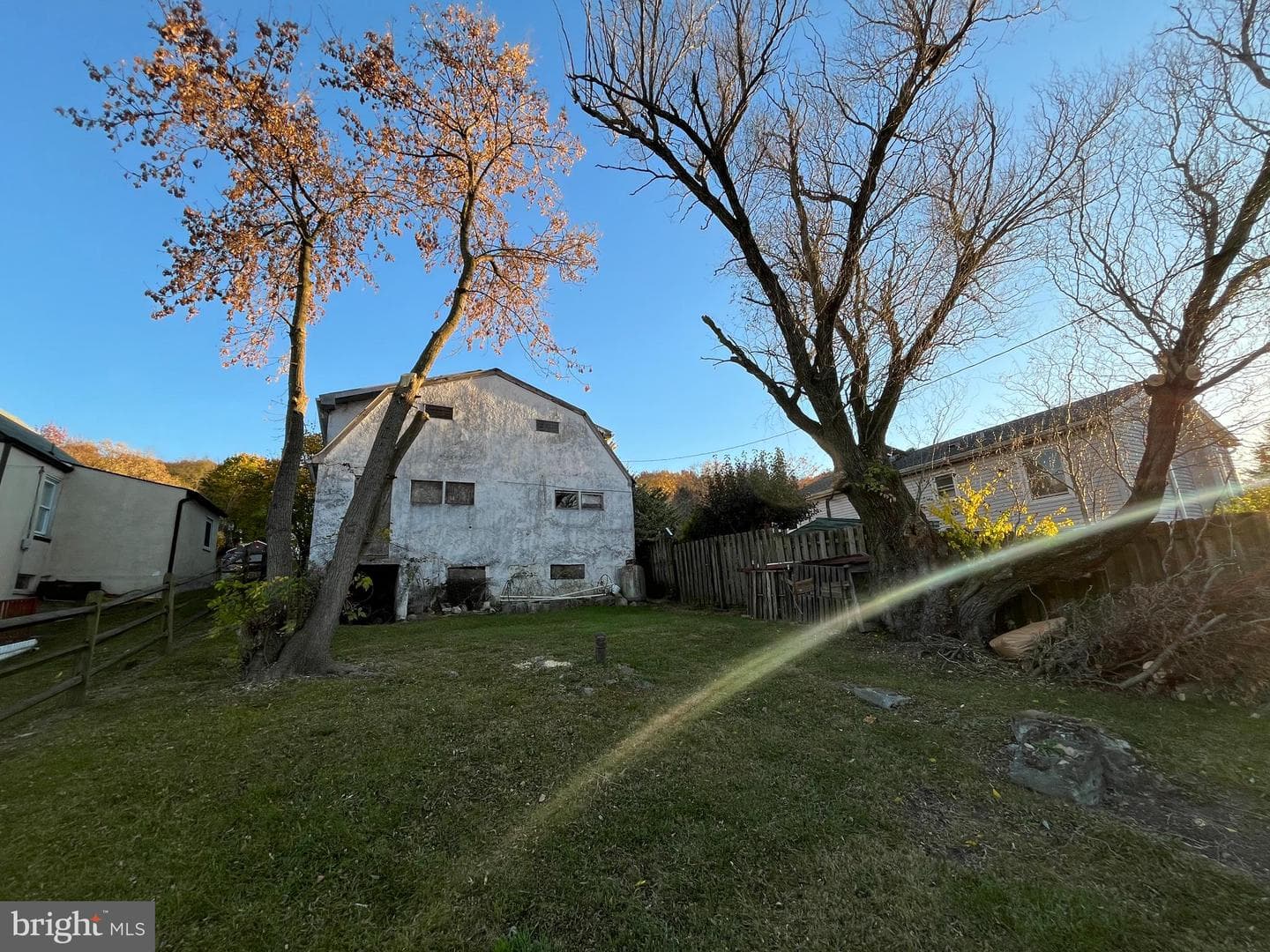 28 Spruce Street photo 5