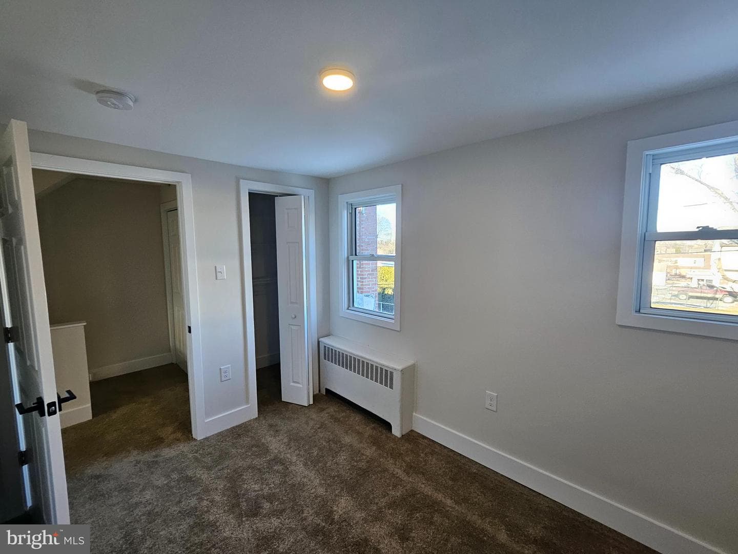 917 Woodlawn Avenue photo 30