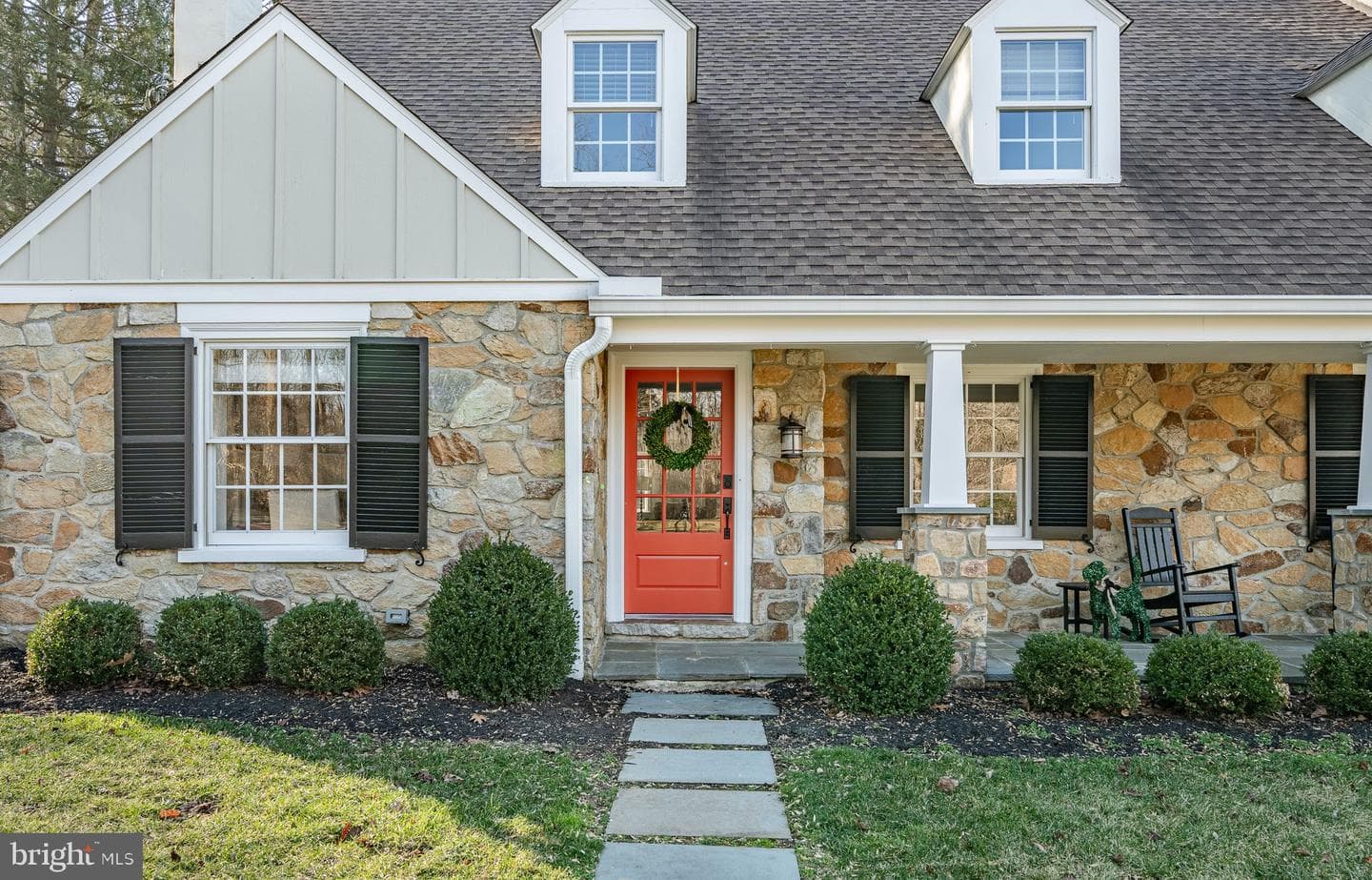 2223 White Horse Road photo 2