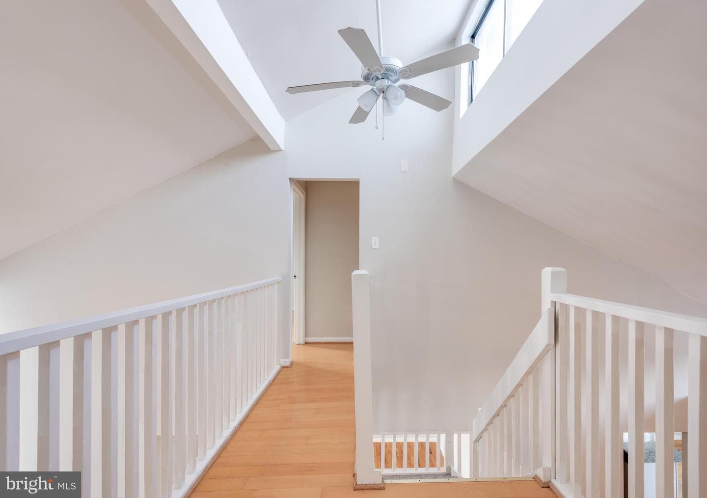 2 Stirling Court photo 16