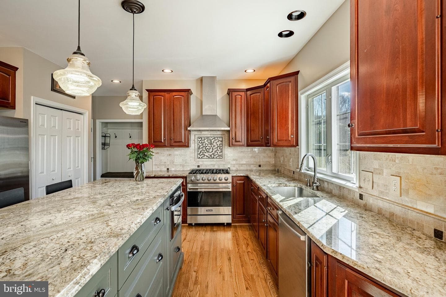 100 Rosepoint Road photo 16